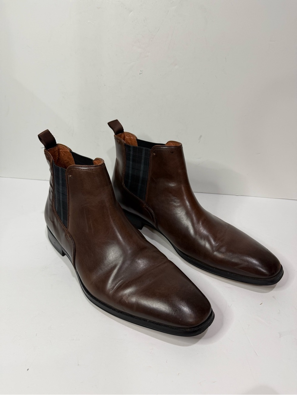 Florsheim Men's Brown Leather Chelsea Boots Size 11.5 M